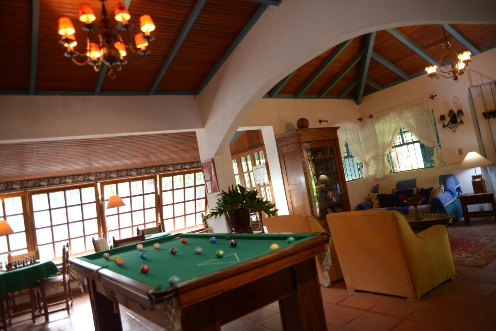 Hotel Pousada Esmeralda Итатиая Экстерьер фото